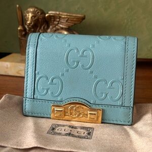 Gucci Wonka Grain Calfskin GG Monogram Embossed Card Case Wallet in Blue Azure